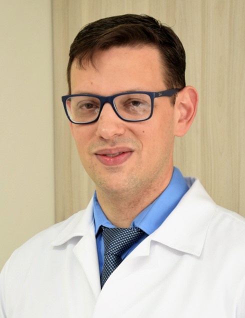 Dr. Marcus Vinícius Branco de Oliveira
